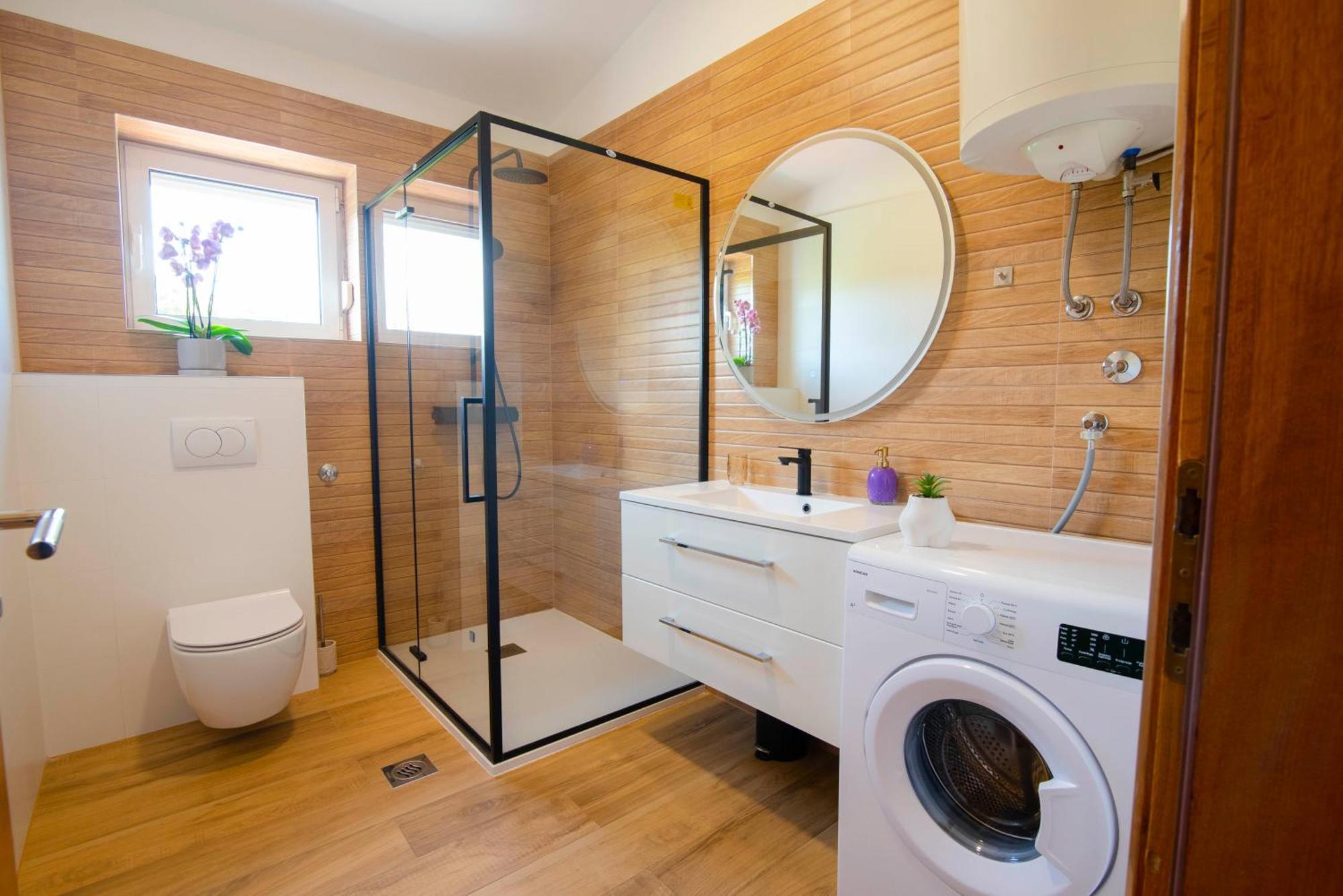 Vacation Villa Matic With 7 Bedrooms Sinj Eksteriør billede